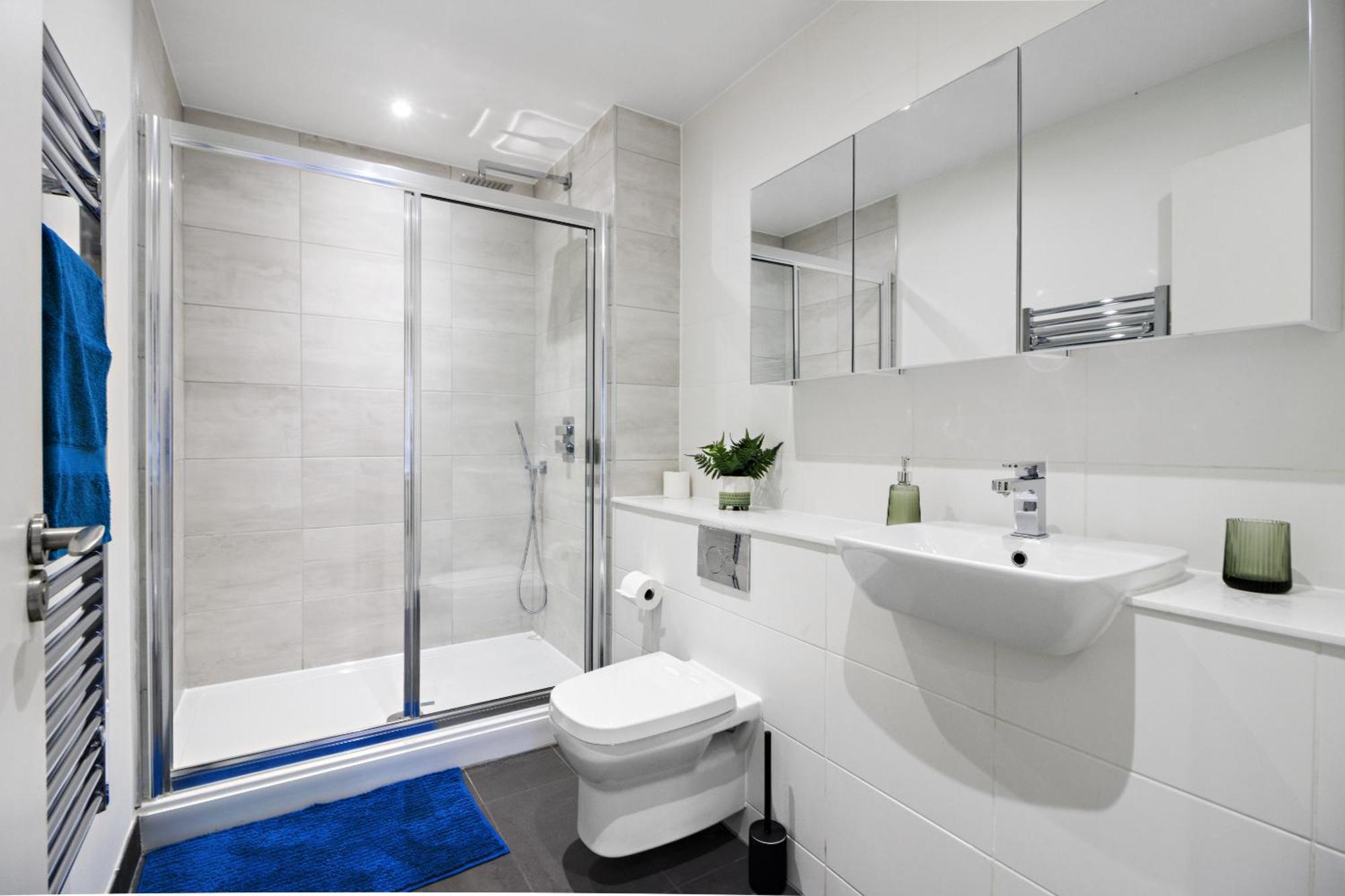 Linacre 1&2 - One And Two Bed Flat Behind The Cathedral With Free Parking And Fast Wifi Apartment Exeter Phòng bức ảnh