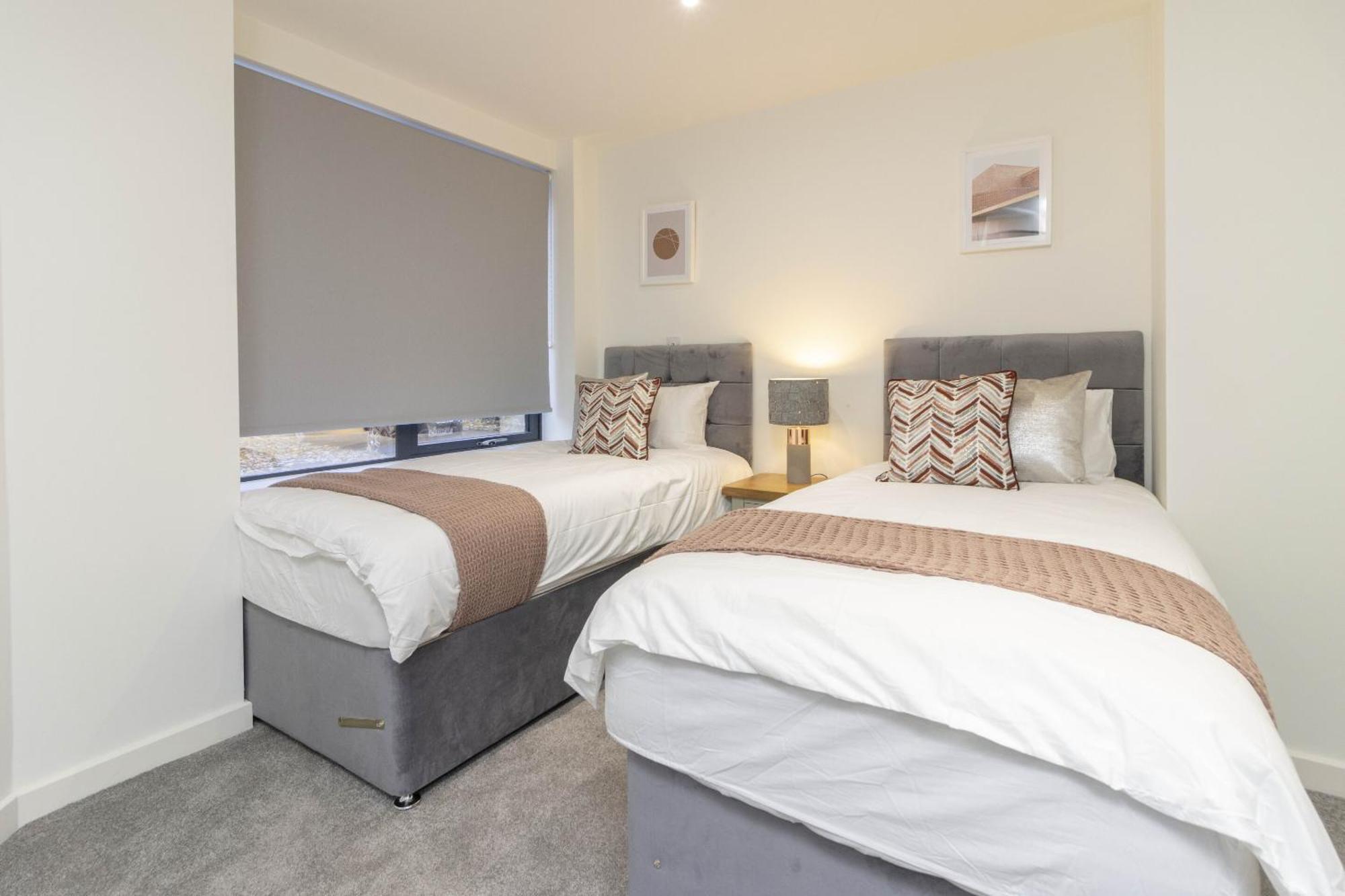 Linacre 1&2 - One And Two Bed Flat Behind The Cathedral With Free Parking And Fast Wifi Apartment Exeter Phòng bức ảnh