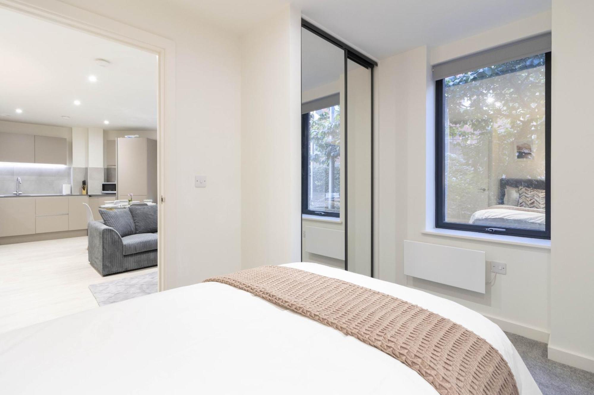 Linacre 1&2 - One And Two Bed Flat Behind The Cathedral With Free Parking And Fast Wifi Apartment Exeter Phòng bức ảnh